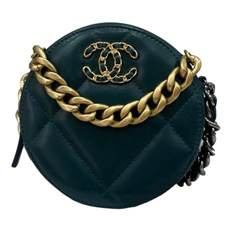 tracolla catena chanel|Borsa A Tracolla Chanel 19 Round Verde Bottiglia 2021 For.